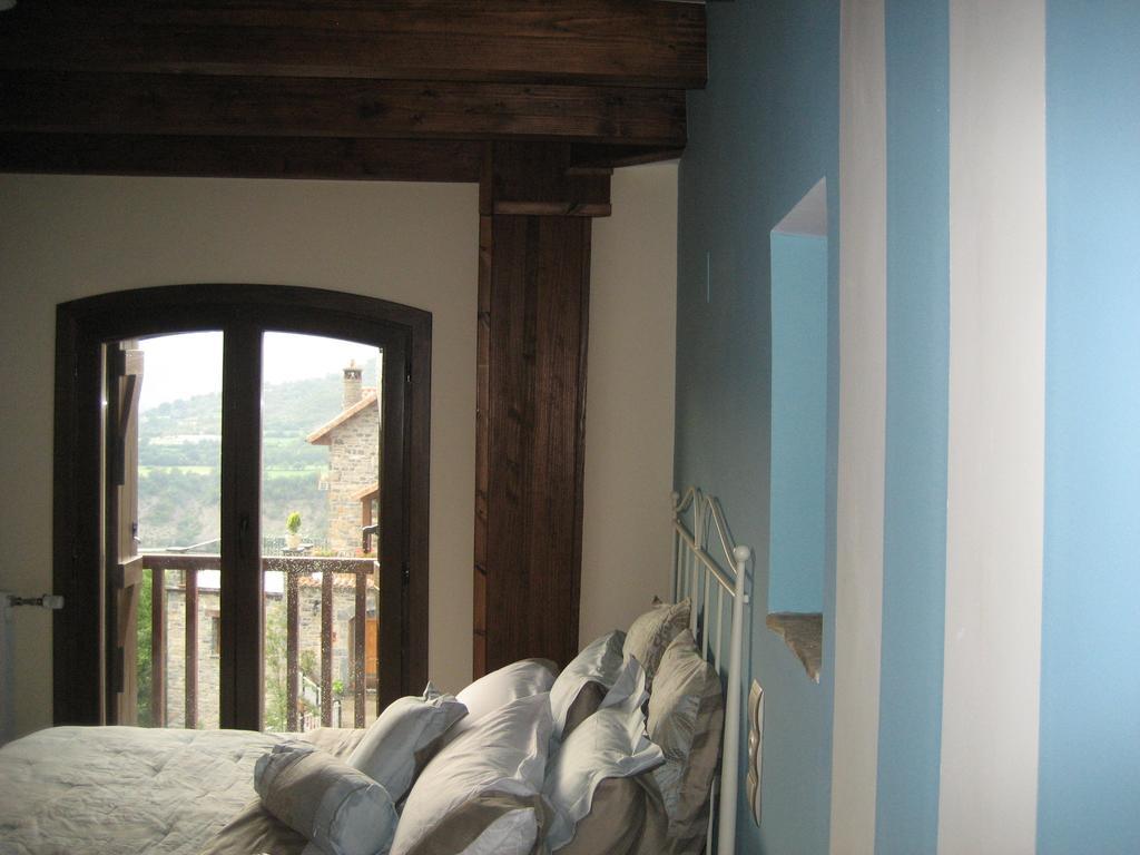 Casa Rural " El Retiro" Laspuna Bilik gambar